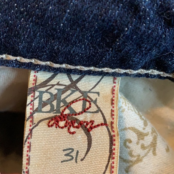 BKE Madison Capris - Picture 4 of 9